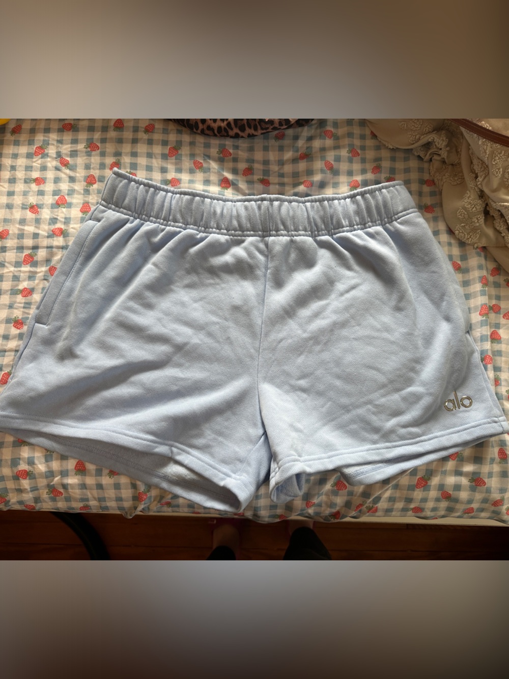 Alo yoga accolade short
